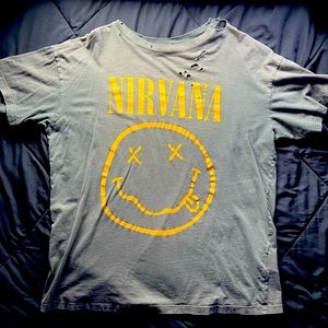Nirvana tee